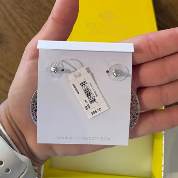 Kendra Scott Earrings - Image 3