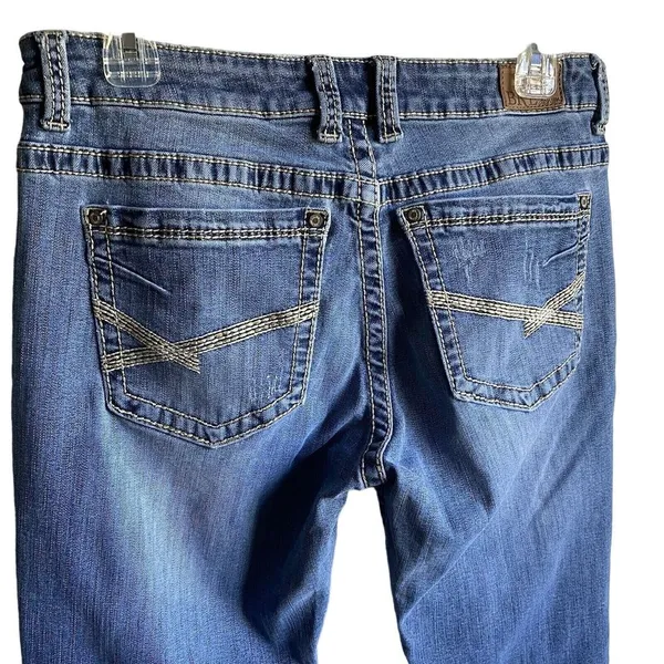 BKE Harper Jeans Womens 31x31.5‎ Blue Denim Distressed Casual straight 31R flaw - Image 7