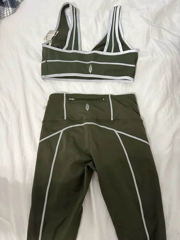 Free People Movement Set - Image 8