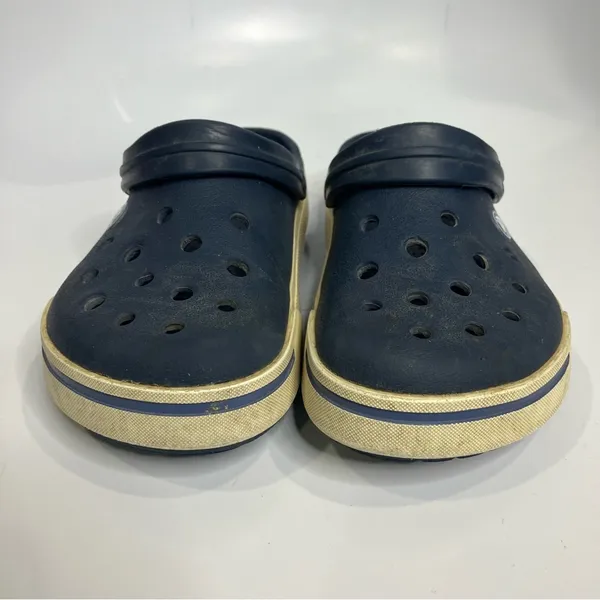 Crocs original clogs navy blue women’s size‎ 7 unisex sizing casual summer beach - Image 2