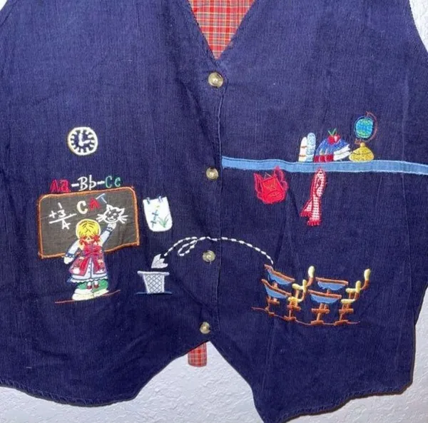 Vintage Women's 3X Classroom Teacher Student Embroidered Vest - Image 5