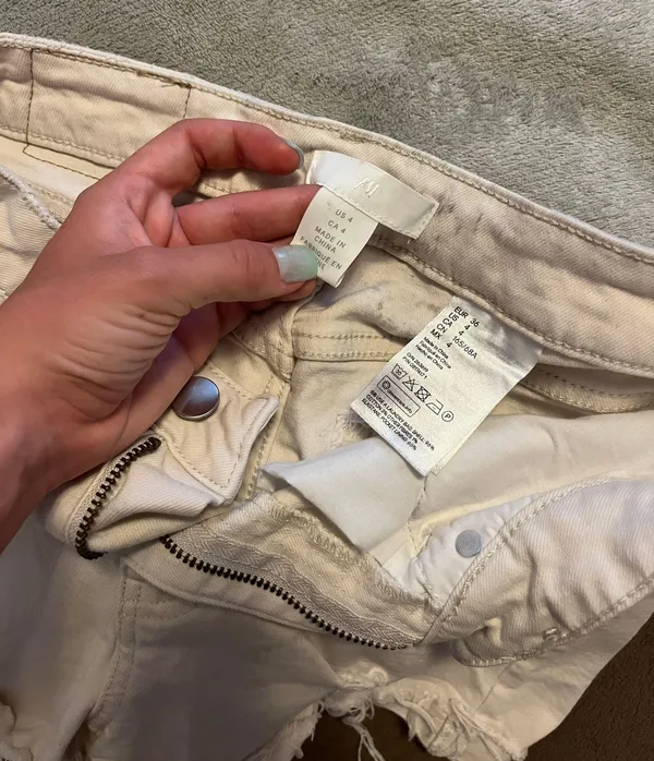 H&M shorts - Image 5