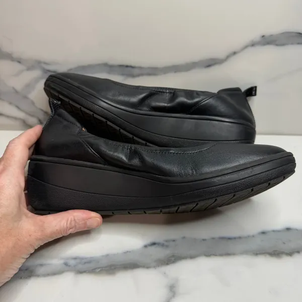 Vionic Women's Black Leather Jacey Wedge Slip-On Comfort Shoes Sz 7 Minimalist - Image 5
