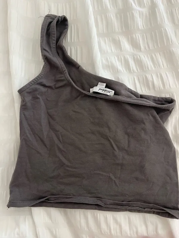 Subdued one shoulder top - Image 3