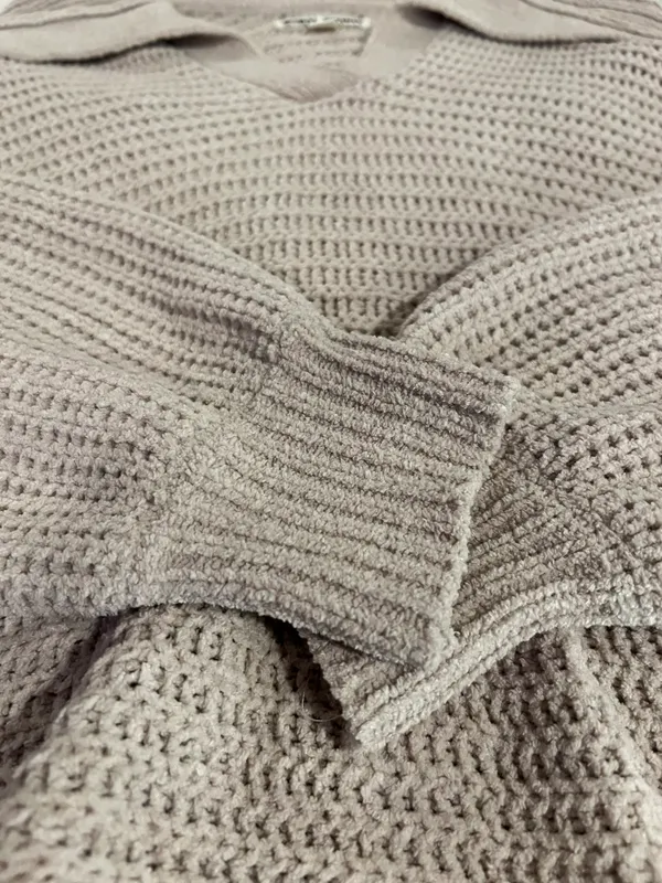Moral Rose Knit Sweater Size XL - Image 4