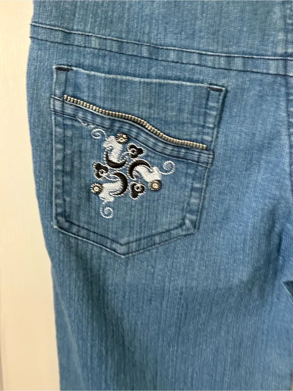 NWOT Embellished Blue Women’s Jeans - Stylish - Image 7