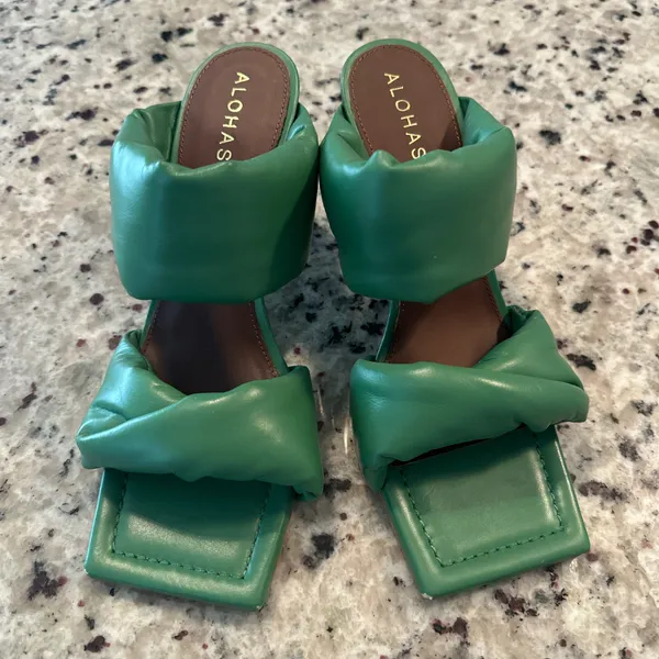 ALOHAS Revolve Twist Strap Mules In Evergreen Size 7,5 - Image 5