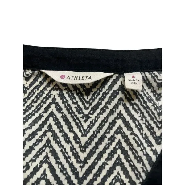 Athleta Kimssa tunic top in herringbone pattern also swim cover sz Small - Image 4
