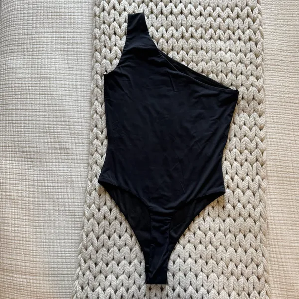 Princess Polly One-Shoulder Bodysuit - Image 2