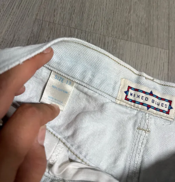 Mixed blues high waisted jeans Size 12 - Image 7