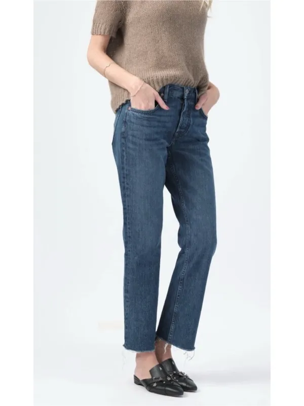 Grlfrnd | Tatum raw hem cropped jeans in always now wash - Image 2