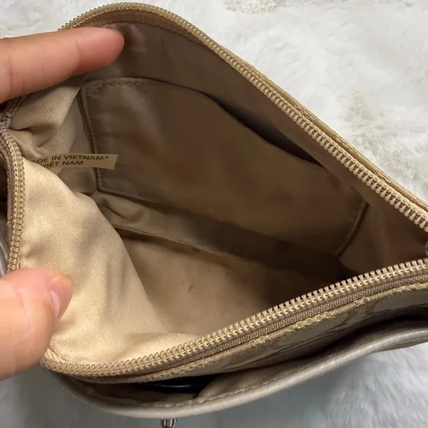 COACH Tan Signature Canvas Turnlock Wristlet - Image 7