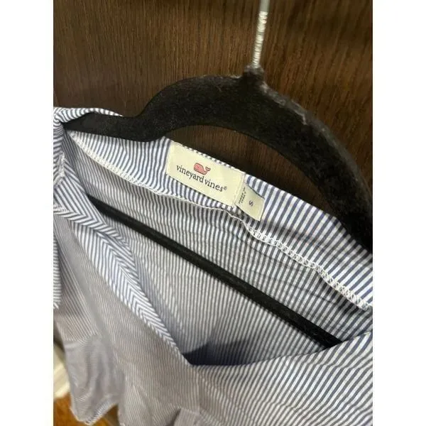 Vineyard vine‎ Blouse stripe ruffles size small - Image 2