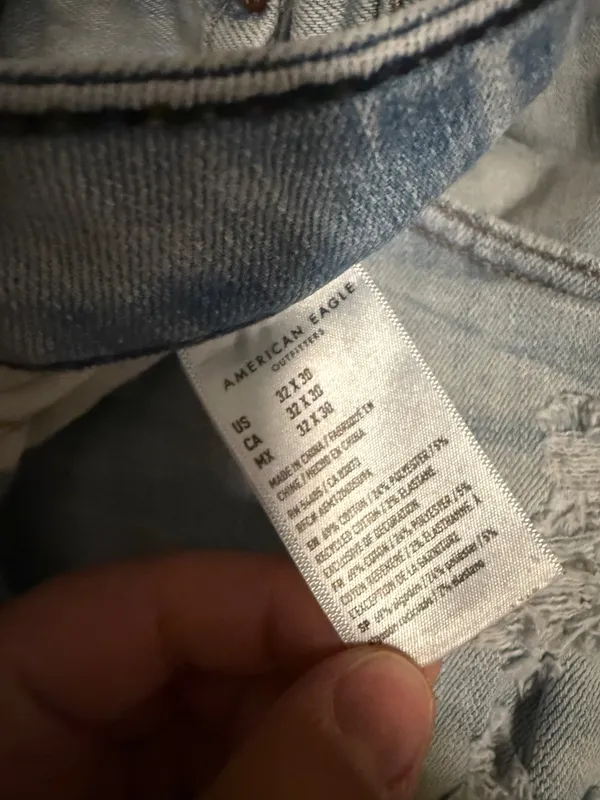 Men’s American Eagle Skinny Jeans - Image 5