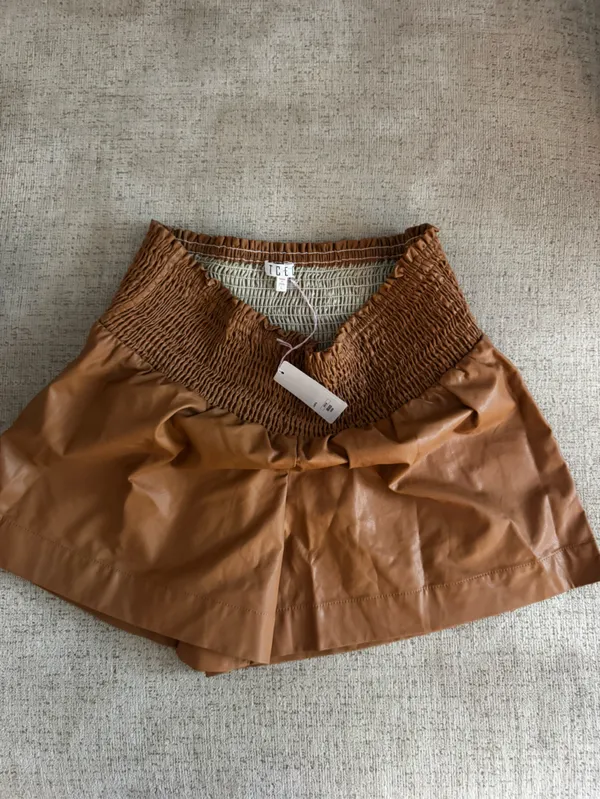 TCEC High-Waist Tan Faux Leather Shorts - Image 6