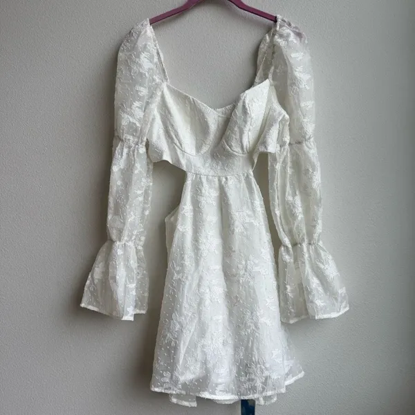 NWT Cider Floral Jacquard Cut Out Long Sleeve Puffy Mini White Dress Size Small - Image 3