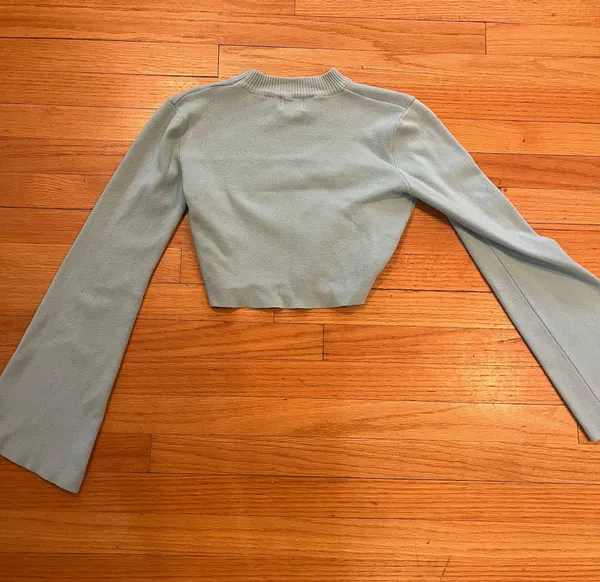 Showpo Cropped Sweater - Image 4
