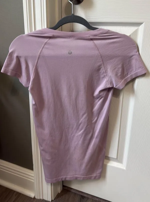 Lululemon Swiftly Tech - Image 2