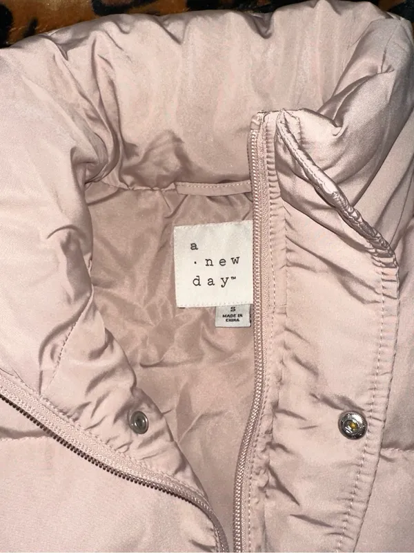 A New Day Beige Puffer Vest Sz. S - Image 2