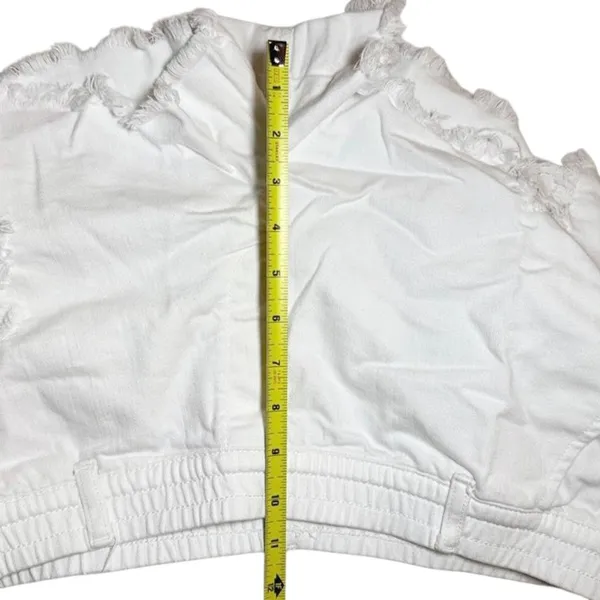 Aerie Pull On Elastic Waist Distressed Cut Off White Denim Shorts Medium 3 Inch - Image 9