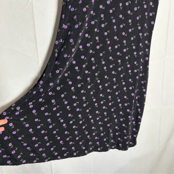 Vintage‎ Tall Girl Semi Sheer Black w/ Purple Daisy Flowers High Neck Midi Dress - Image 7