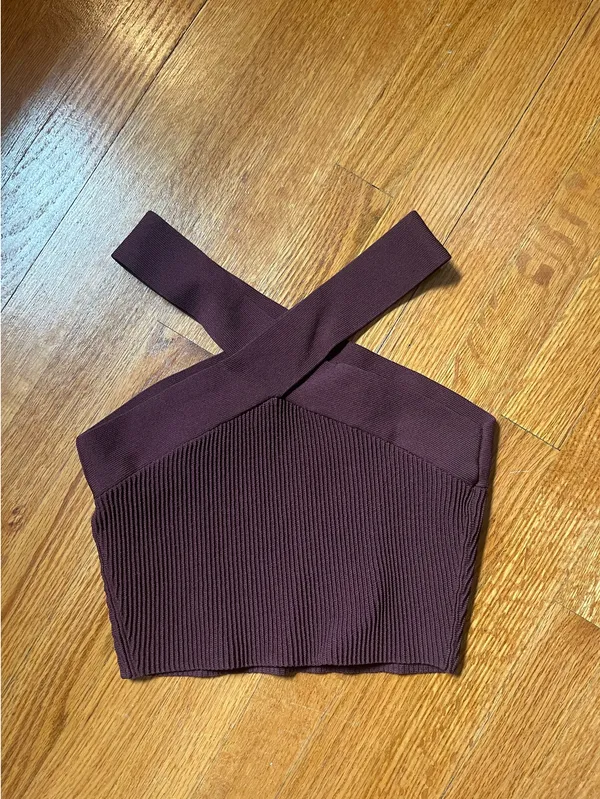 Aritzia Cross Babaton Top - Image 2
