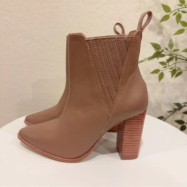 Kaanas Perm Cowboy Ankle Leather Boot in Honey NWOT Size 6M - Image 3