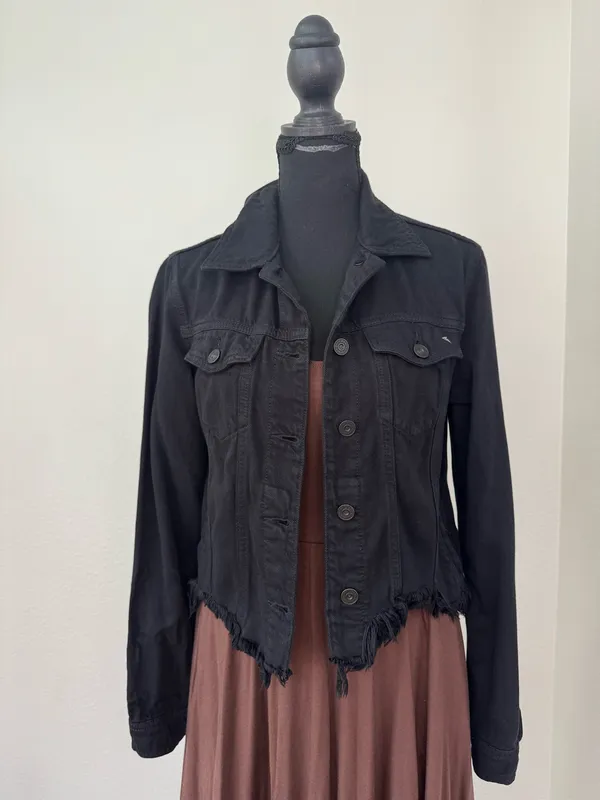 Hidden Los Angeles Black Denim Raw Hem Jacket Size Small - Image 2