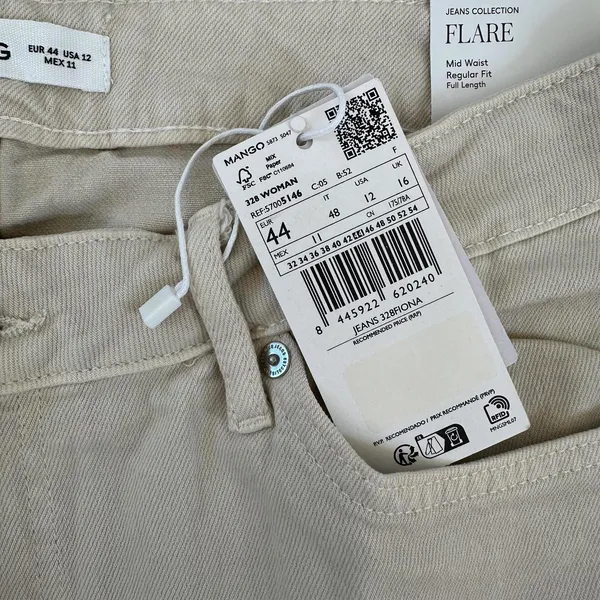 Mango Medium-Rise Flared Jeans NWT Fiona Ecru Size 12 (EUR 44) - Image 3