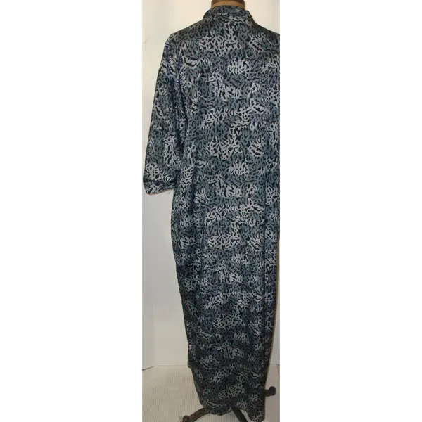 New Designer Josie Natori Caftan Robe M Silk Black Gray Long Pockets Cheetah - Image 2