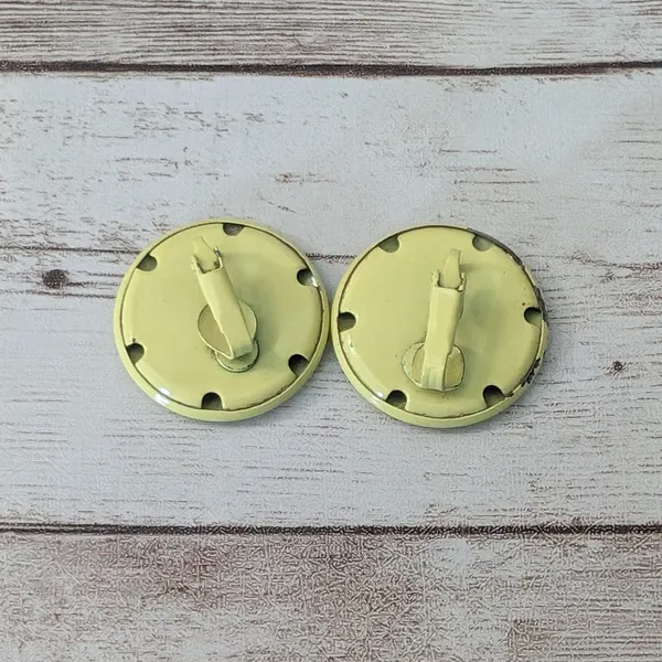 Vintage Clip On Earrings Retro Yellow/Green Circle 1" - Image 5