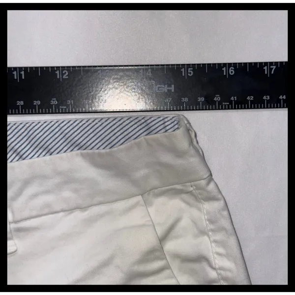Old‎ Navy Everyday Short Womens 6 White Cotton Blend Chino Casual Summer - Image 5