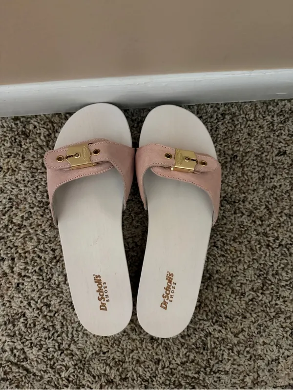 Dr. Scholl's Pale Pink Slide Mules with Gold Buckle - Image 2