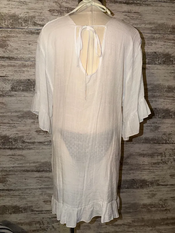Boutique White Swimsuit Cover-Up - Image 5