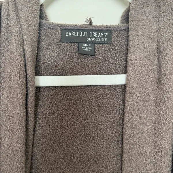 Barefoot dreams cardigan - Image 3