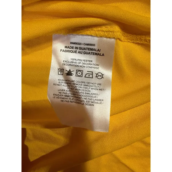 Nike Dri-FIT Women's XS Yellow Short Sleeve Solid Polyester T-Shirt (F43) - Image 4