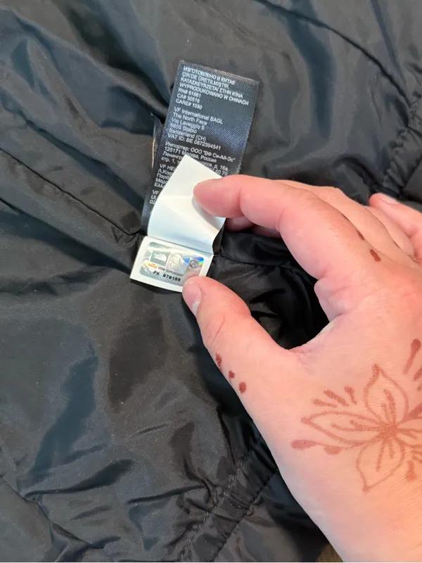 The North Face Black Gotham Puffer Vest  
Size Medium - Image 14