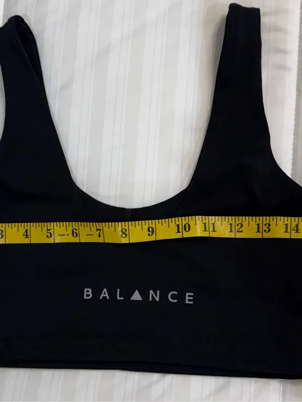 New Balance Balance Athletica Ascend Sports Bra Size Large - Image 4