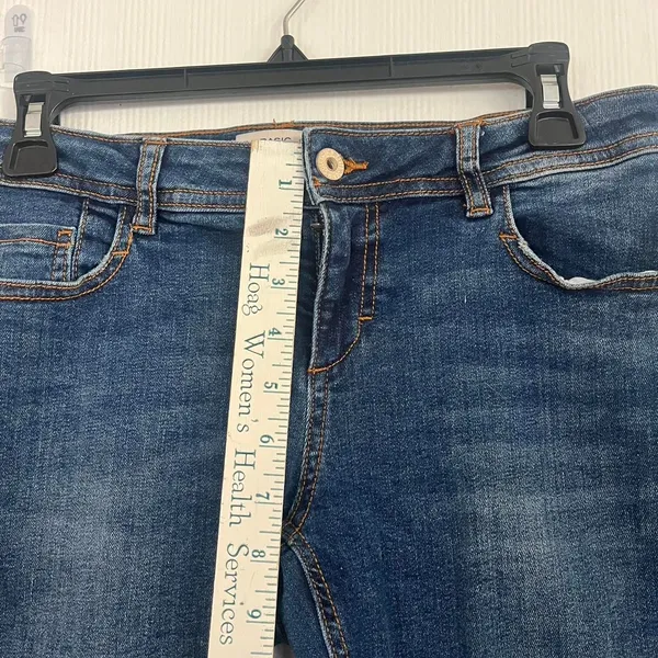 Zara basic  Women's Blue and Navy Jeans size 8 us - Image 7