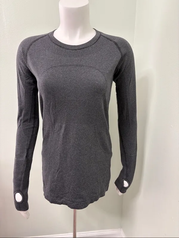 Lululemon run swiftly gray black long sleeve top 8 - Image 8