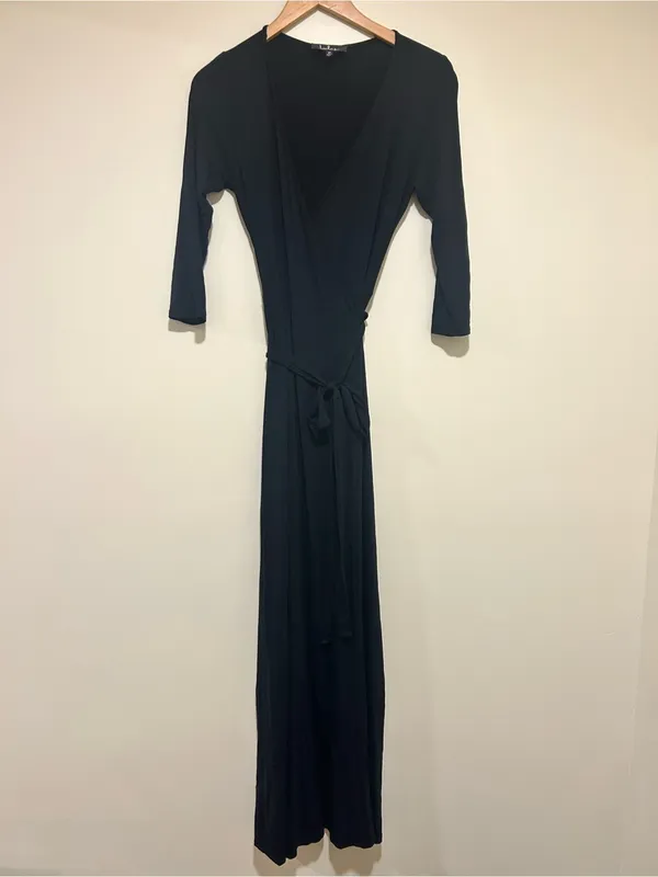 Lulus Garden District Black 3/4 Sleeve Wrap Maxi Dress Size Medium - Image 2