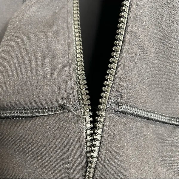 AS IS Lululemon In Stride Jacket Black 12 - Image 6