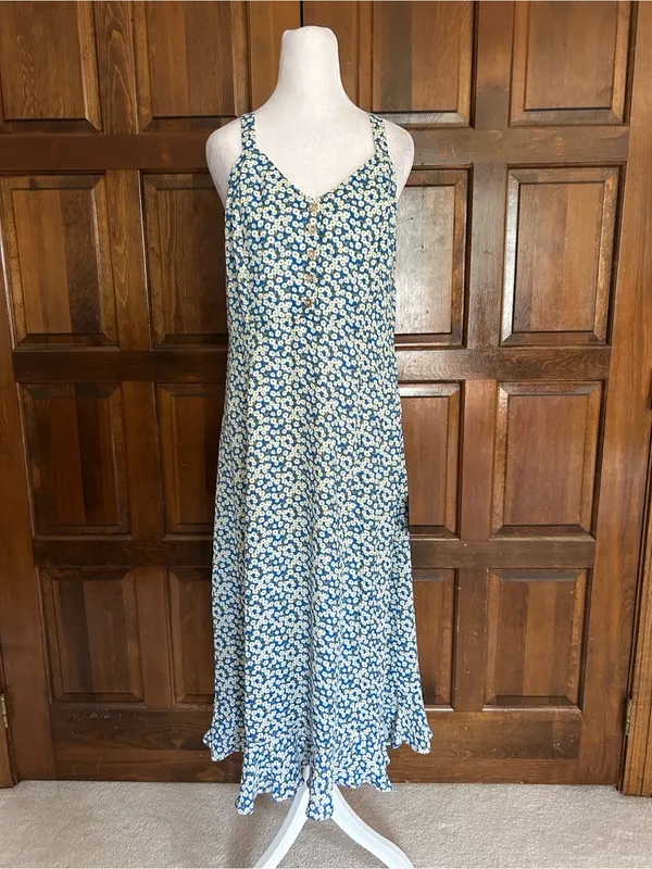 Lulus Darling Daisies Dress M Medium NWT Blue Ditsy Daisy Floral Ruffle Midi NEW - Image 3