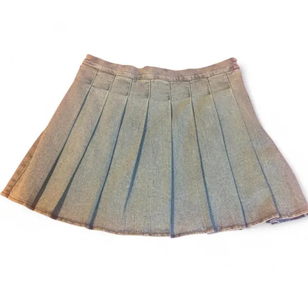 Light Blue Pleated Mini Denim Skirt with undershorts Sz M - Image 2