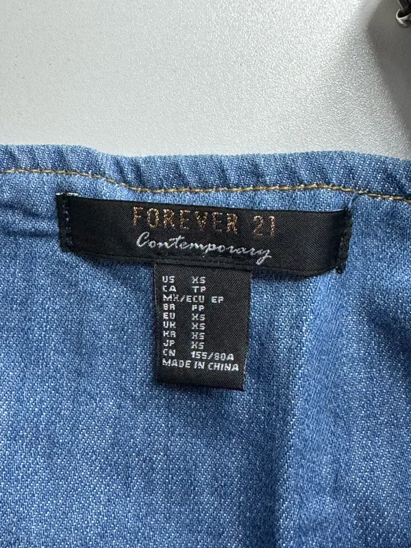 Forever 21 Denim Overall Dress with Zipper Closure - Image 4