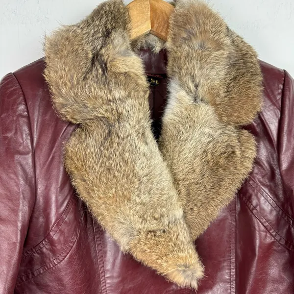 Vintage Leather Rabbitt Fur Trim Trench Tie Jacket Sz 5/6 Maroon Y2K Mob Wife - Image 10