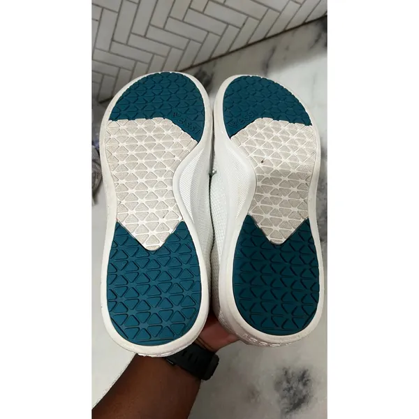 Vessi Weekend Sneaker White Waterproof Knit Shoes Women’s Size 9 W9 Casual - Image 8