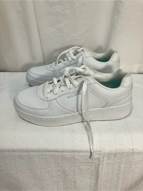 Skechers White Lace-Up Sneakers with Teal Insole - Image 2