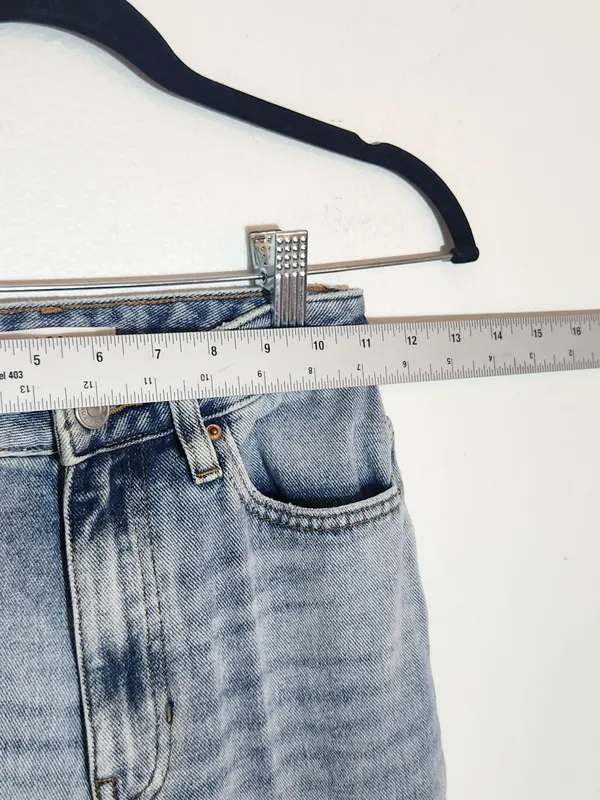 PacSun Light Wash 90s Boyfriend Jeans with High Slits Size 24 - Image 6