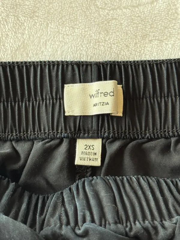 aritzia tasmin pants - Image 4